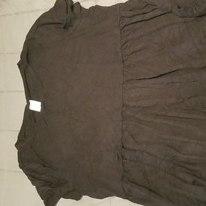 Time and Tru Maternity Short Sleeve Babydoll Top, Black